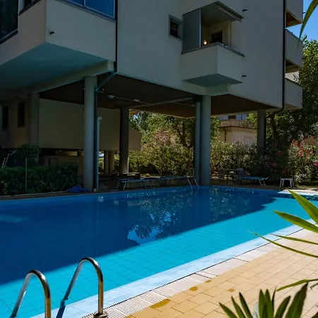 아파트 Con Piscina A Marina Centro 리미니