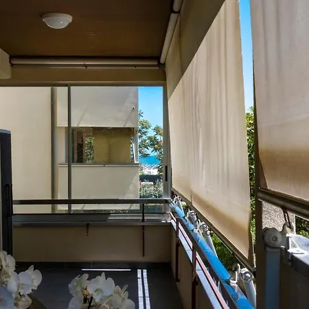Apartamento Con Piscina A Marina Centro *